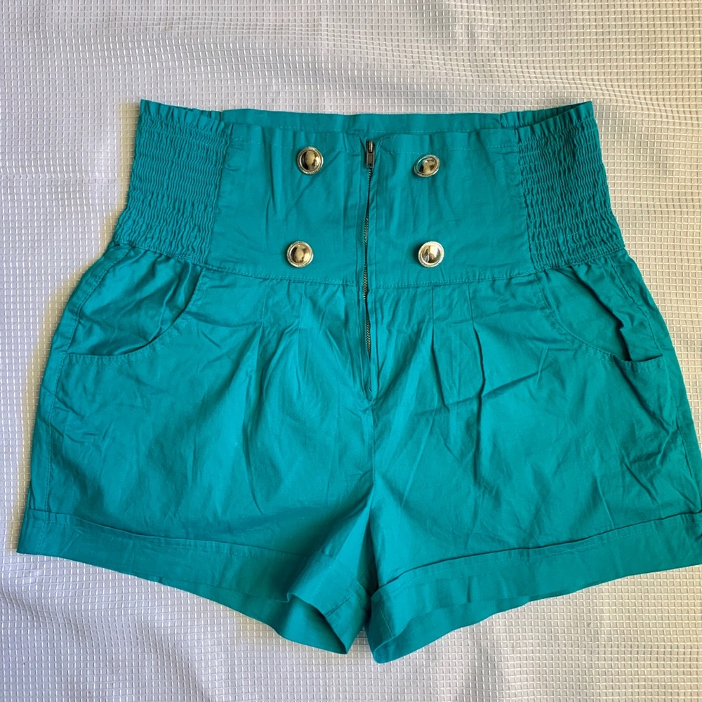 High wasted shorts!